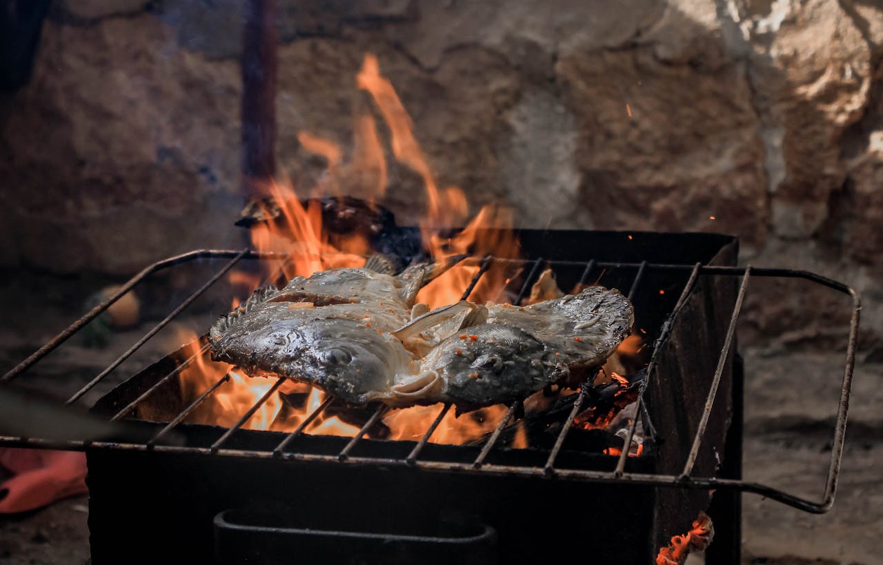 Fire-roast fish
